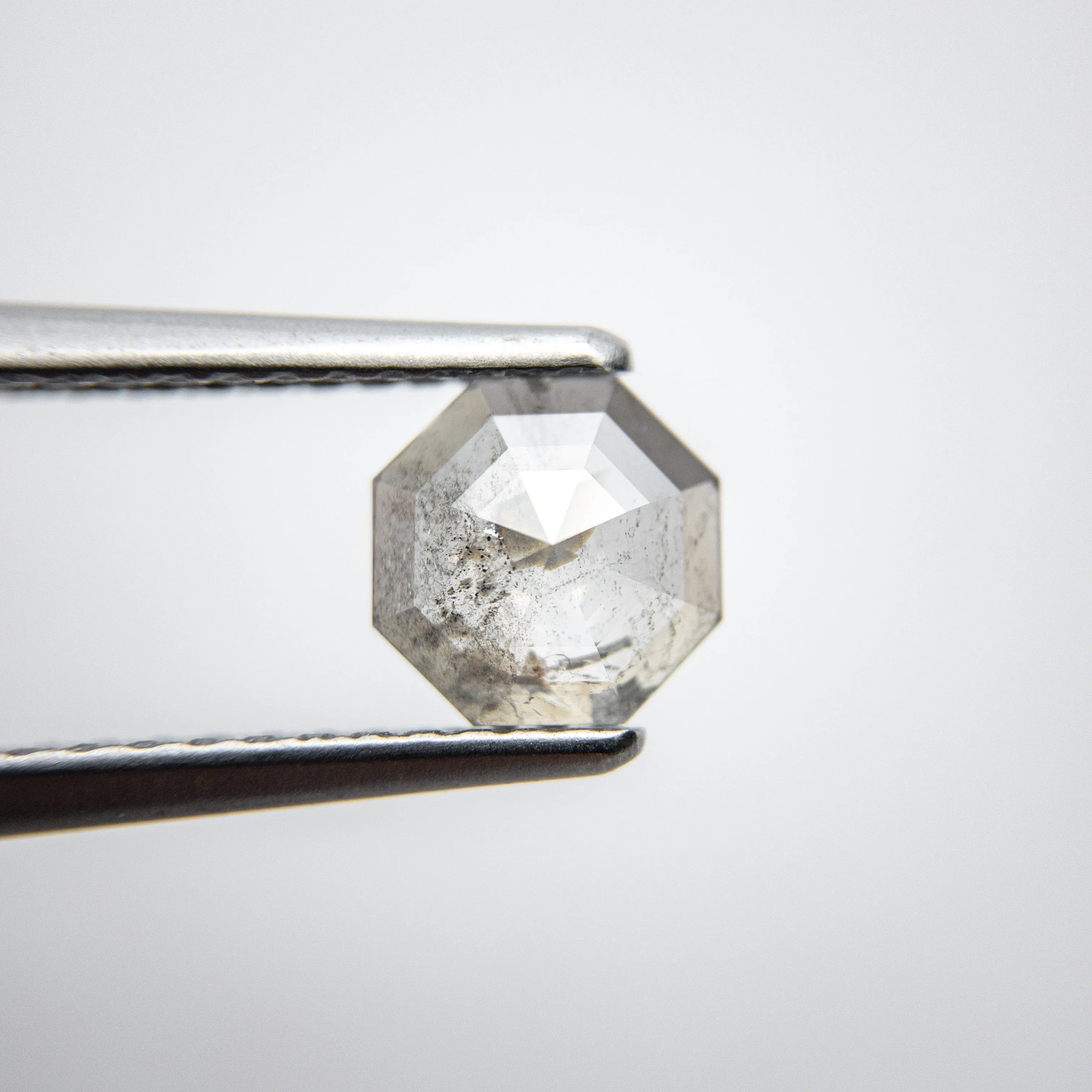 0.78ct 5.95x5.94x2.46mm Octagon Rosecut 18134-28