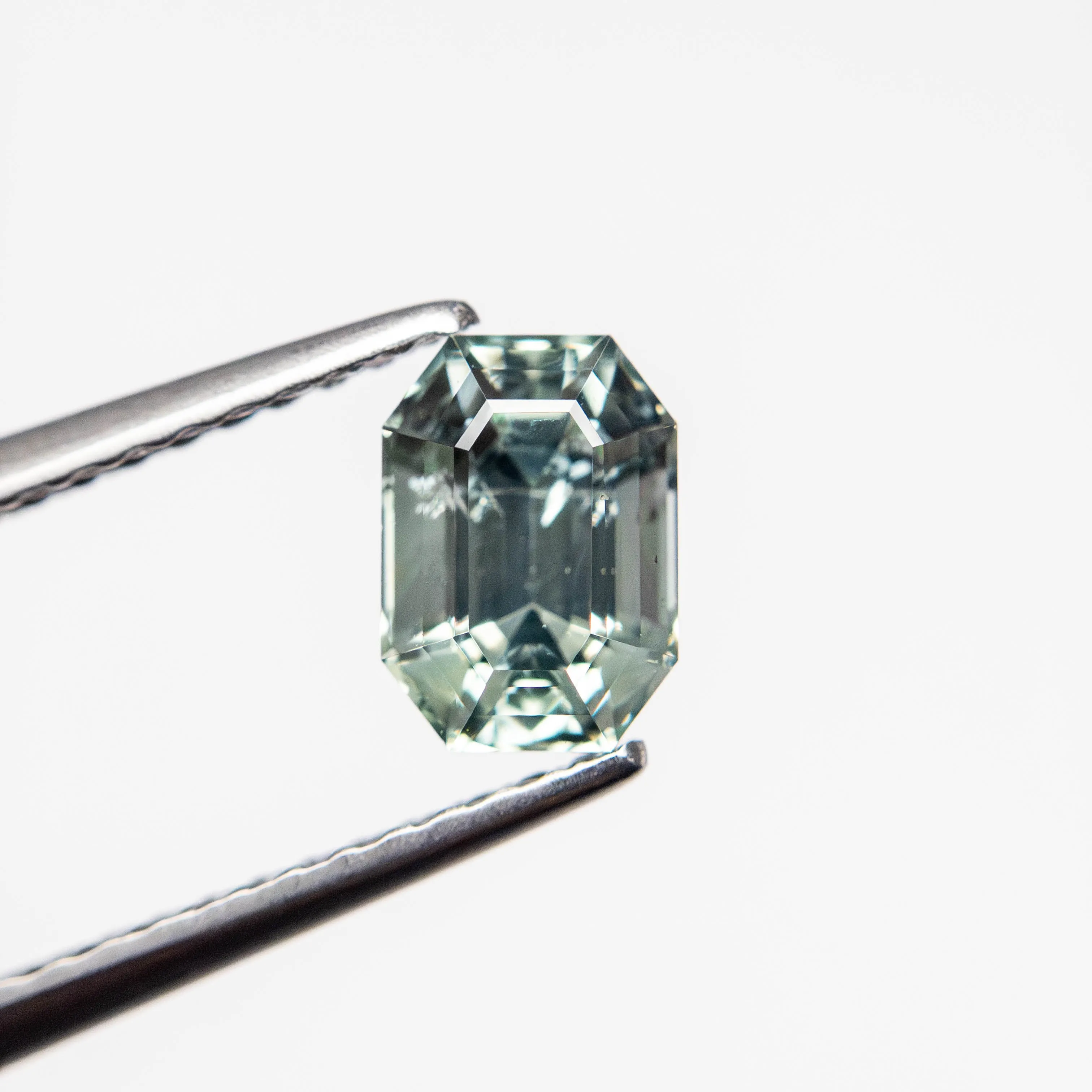 1.06ct 6.17x4.70x3.59mm Cut Corner Rectangle Step Cut Sapphire 23700-08