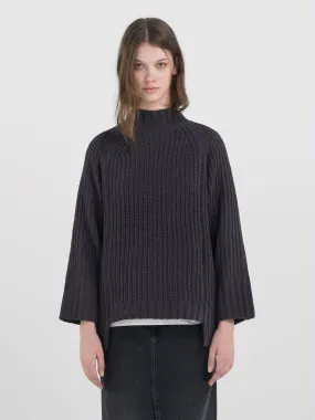 HIGH-NECK SWEATER