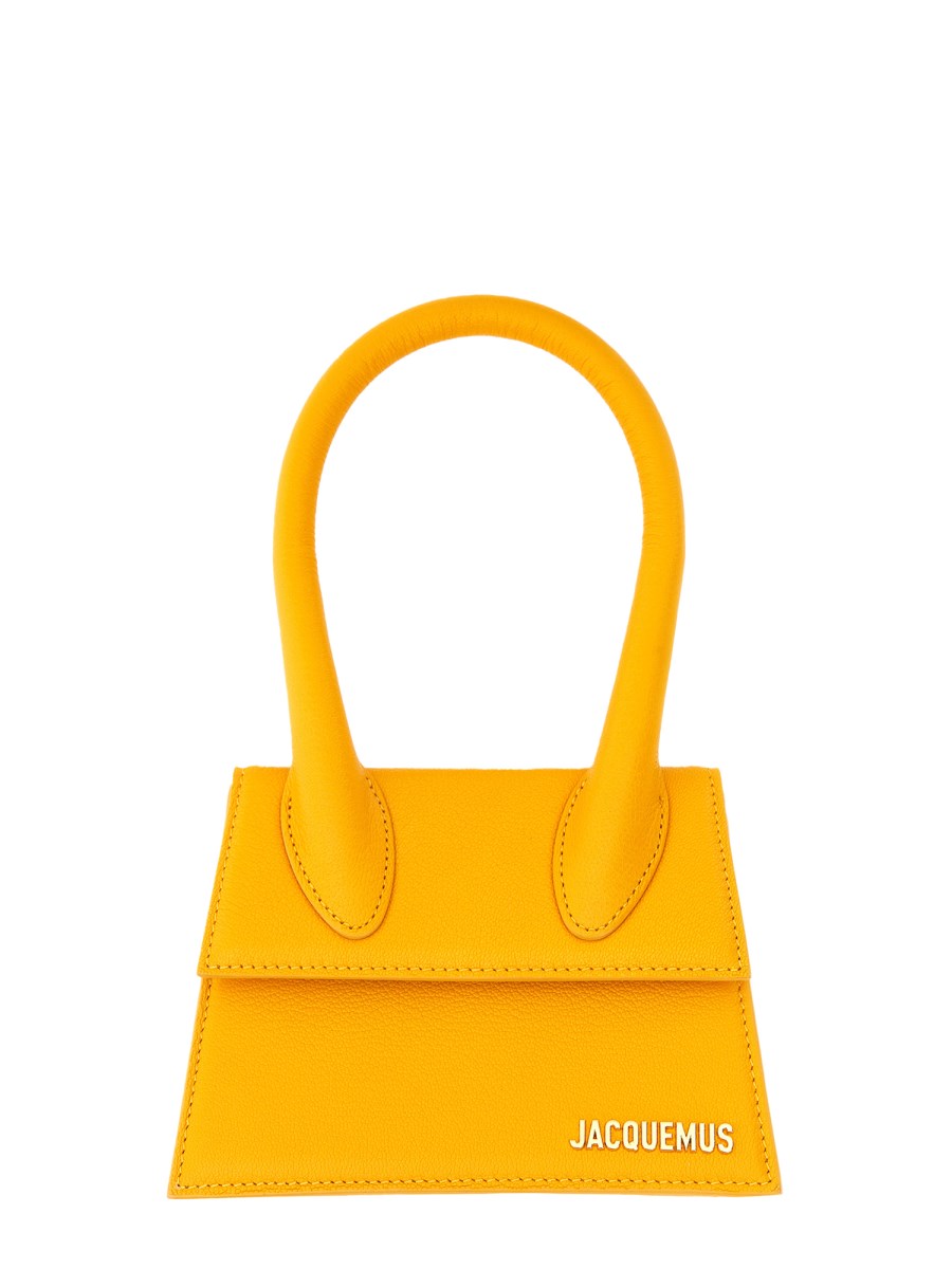 JACQUEMUS    LA CHIQUITO MOYEN BAG