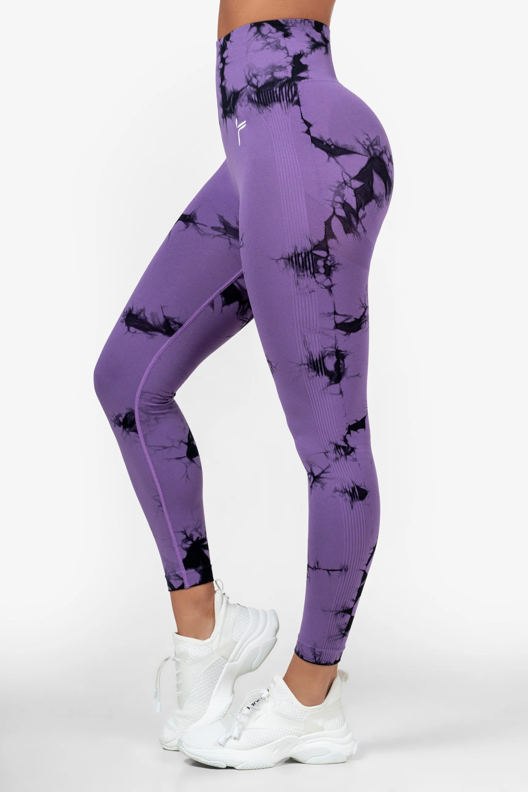 Light Purple Tie Dye Scrunch Leggings