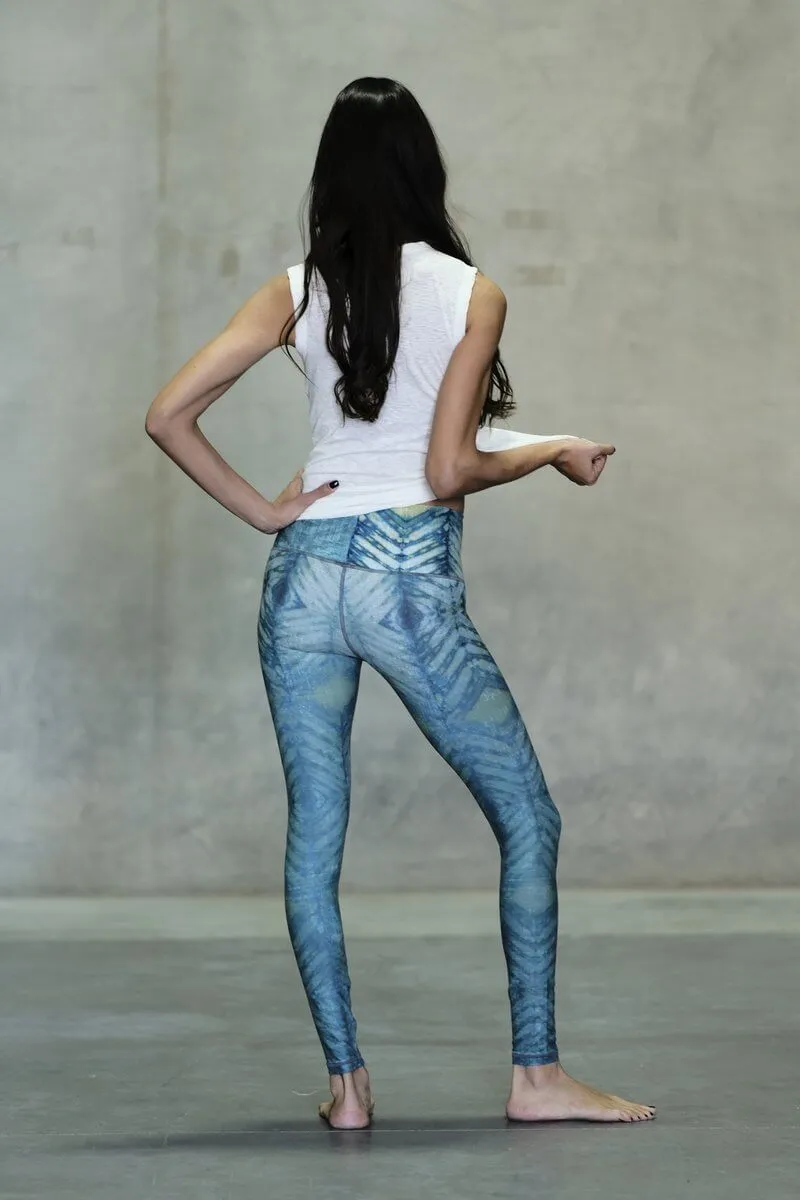 NIYAMA SOL // BAREFOOT LEGGINGS - SEA GLASS