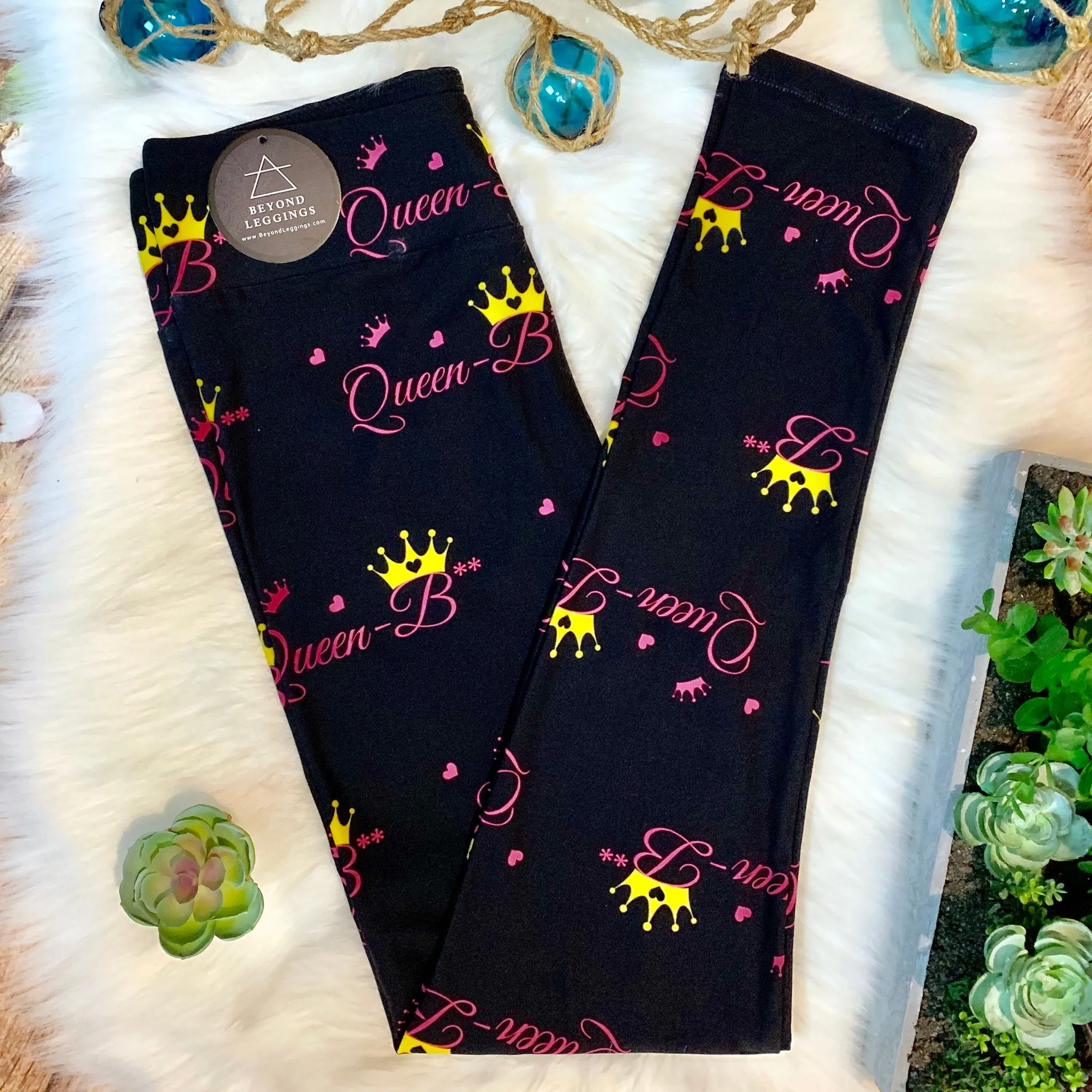 Queen B Print Soft Leggings