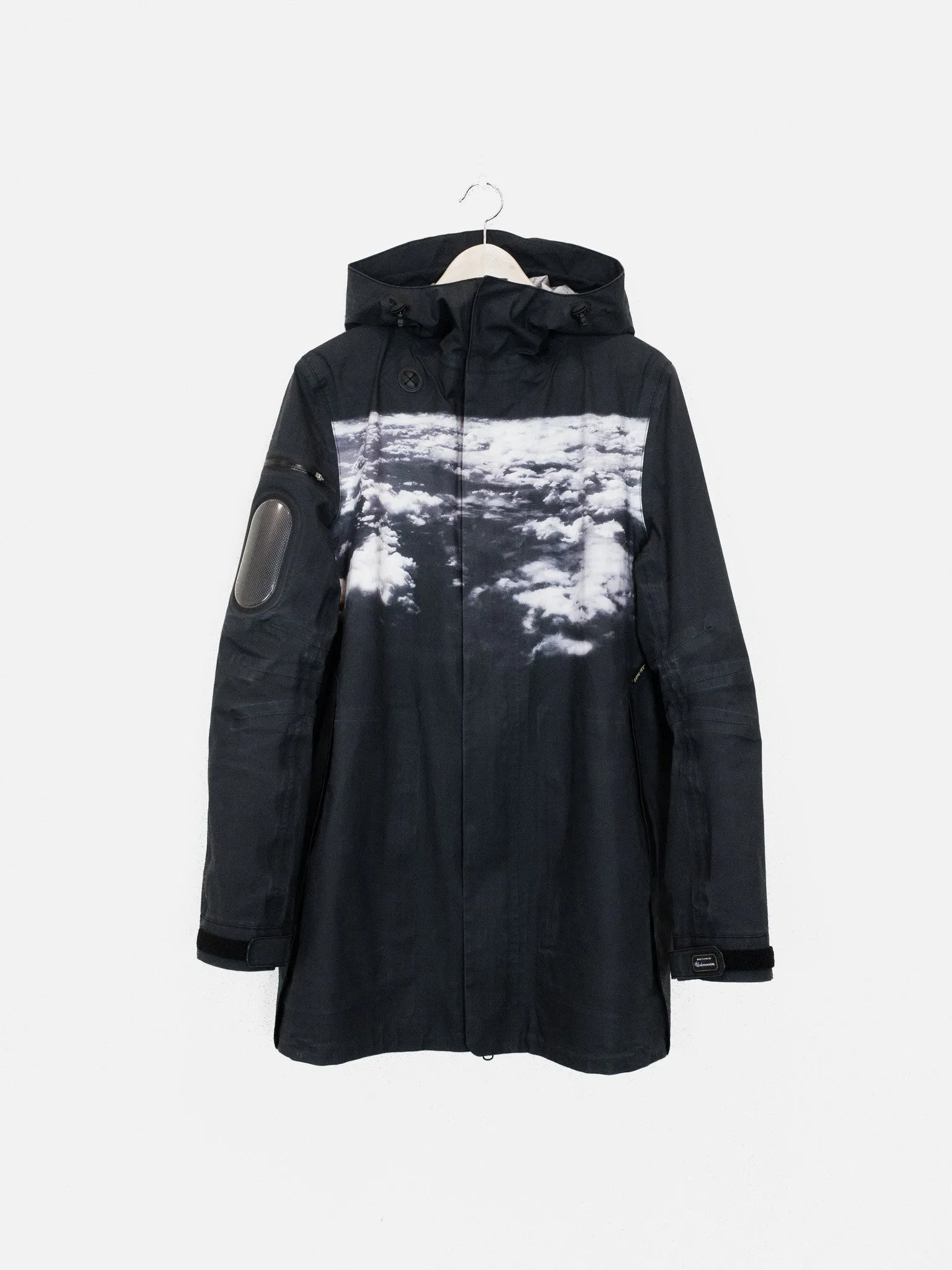 Undercover SS09 Clouds Gore-Tex Parka